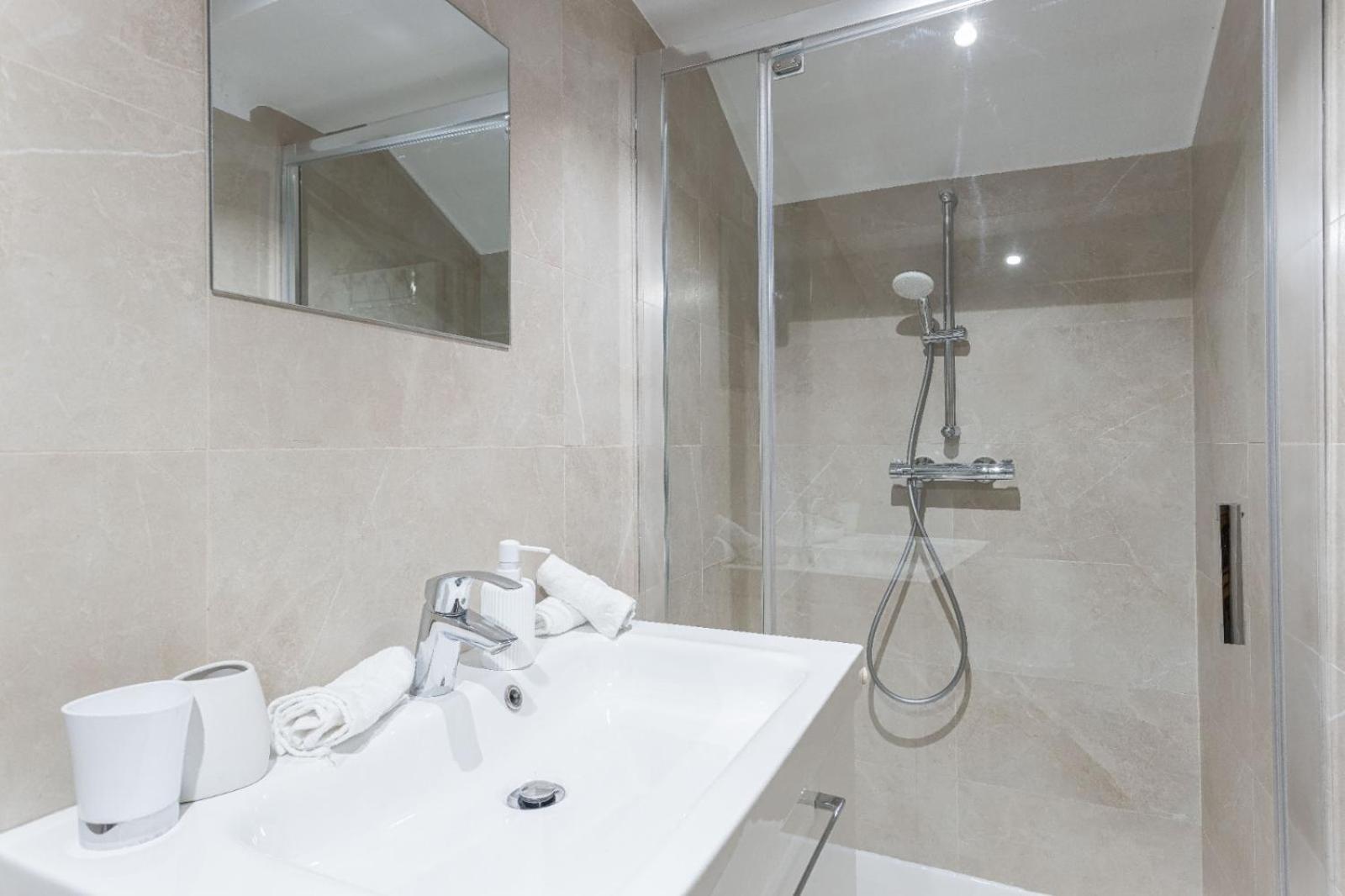 Duplex Jaures - Center, Ac, 10mn From Palais Apartamento *